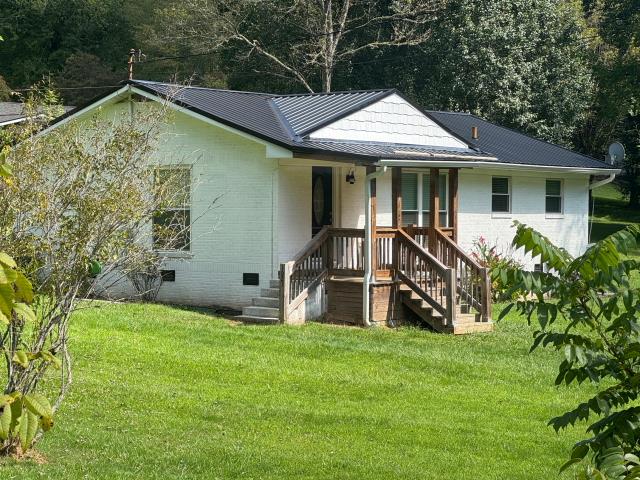 418724 Mineral Bluff 