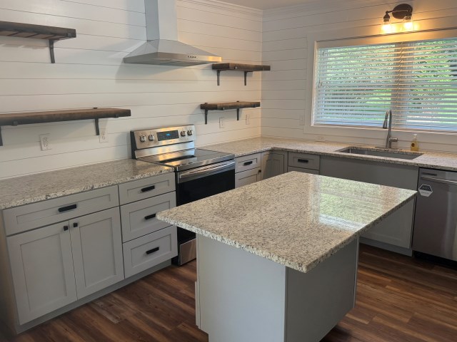 418724 Mineral Bluff Residential