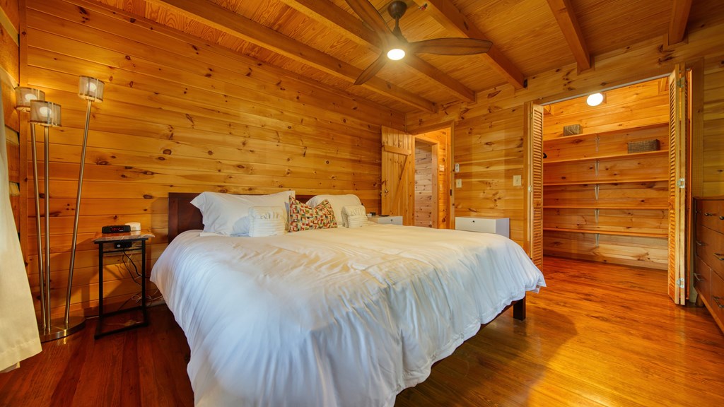 418726 Blue Ridge Residential