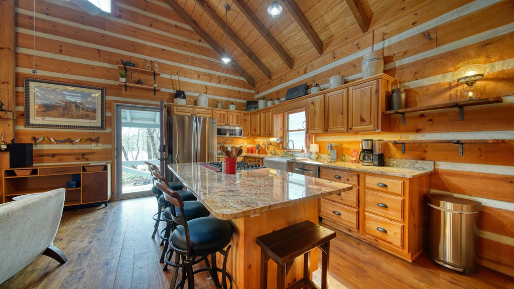 418726 Blue Ridge Residential