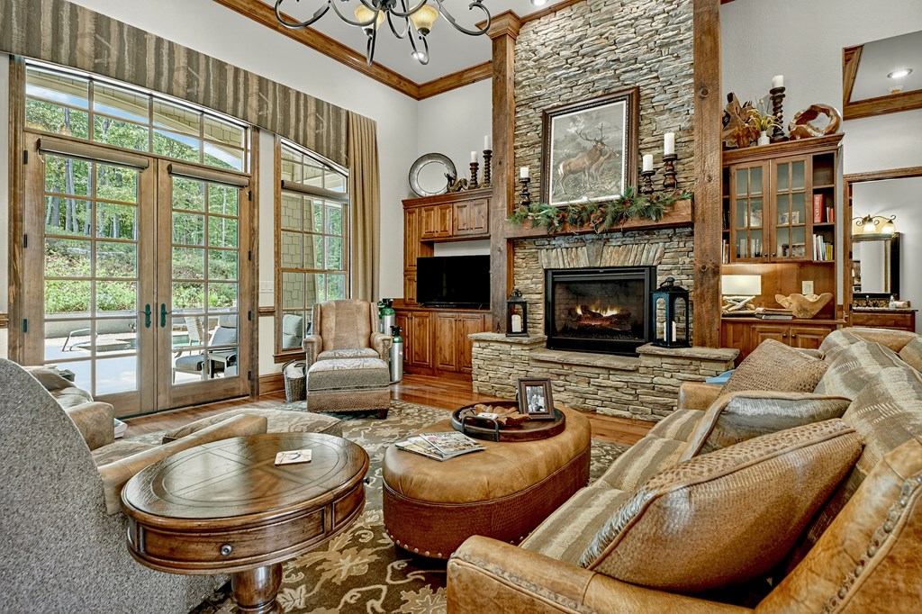 418730 Blue Ridge Residential
