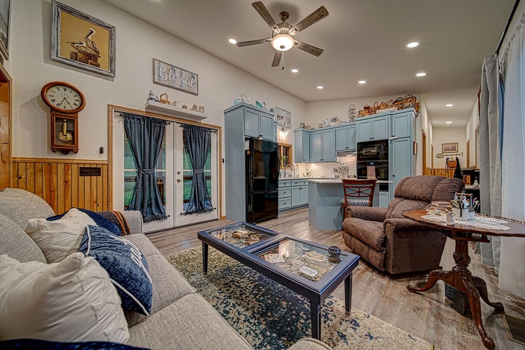 418733 Clayton Residential