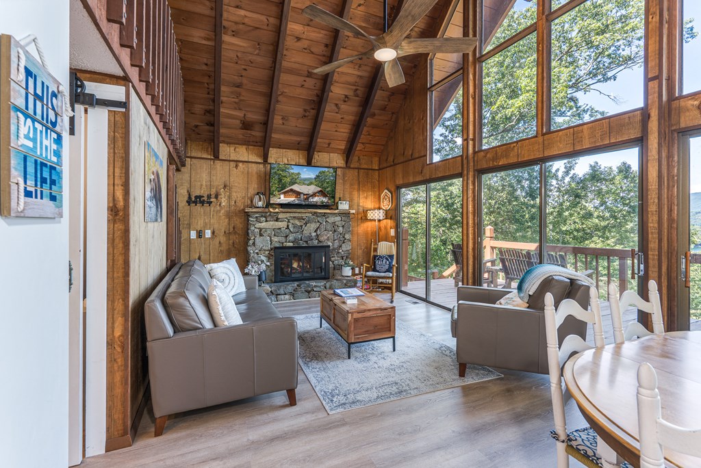 418742 Murphy Residential