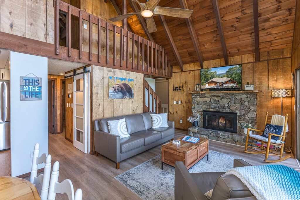 418742 Murphy Residential