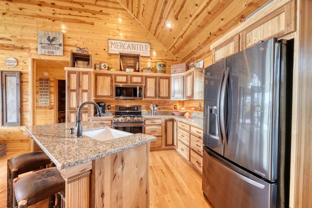 418745 Murphy Residential