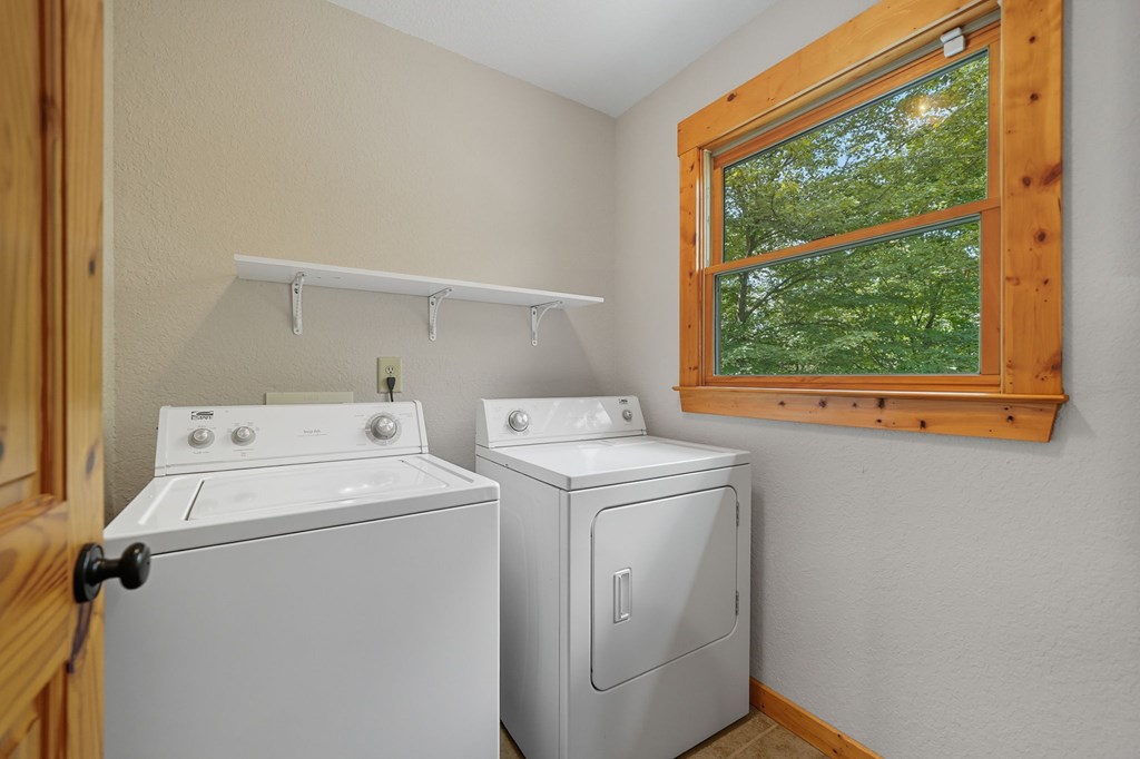 418750 Ellijay Residential