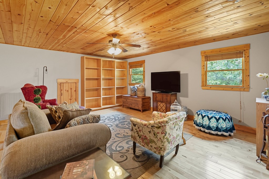 418750 Ellijay Residential