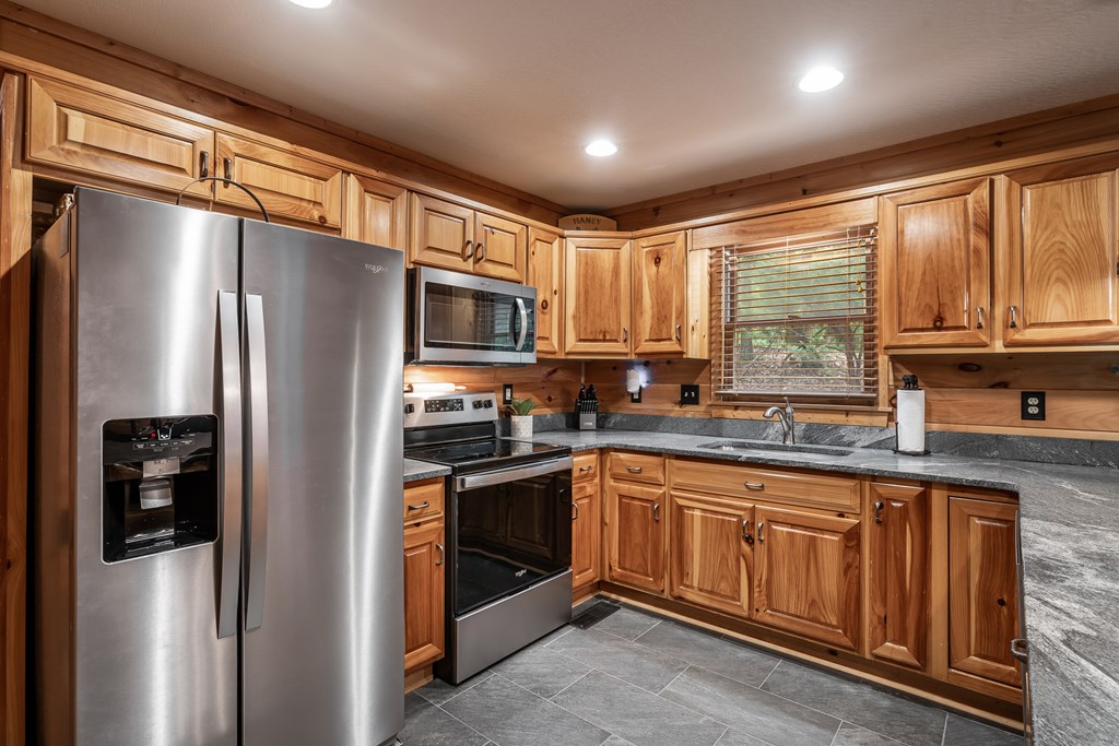 418769 Ellijay Residential