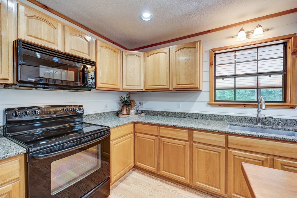 418772 Blue Ridge Residential