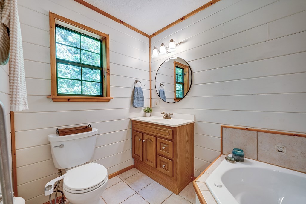 418772 Blue Ridge Residential