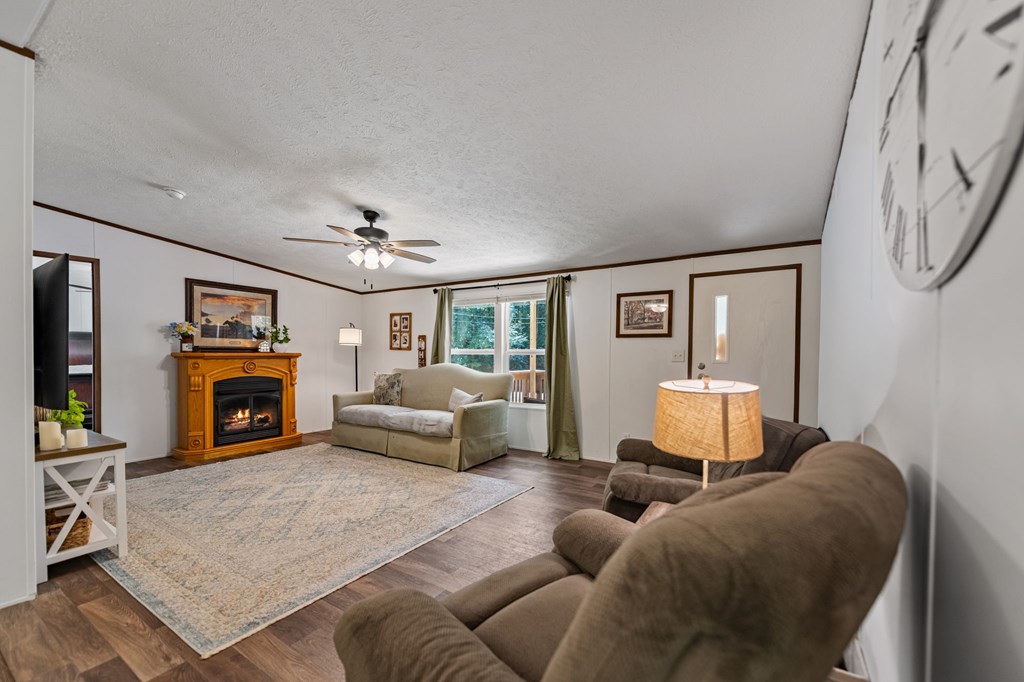 418792 Talking Rock Residential