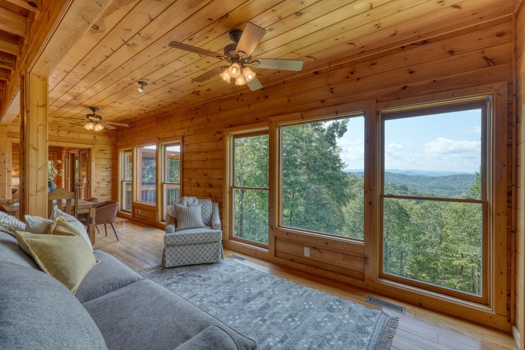 418804 Blue Ridge Residential