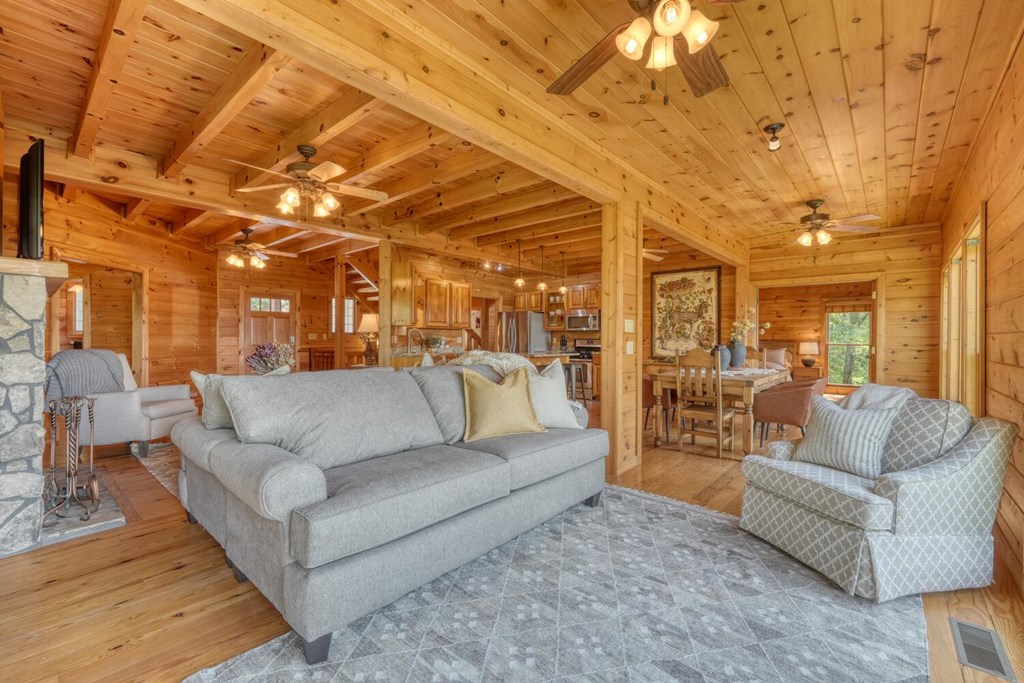 418804 Blue Ridge Residential