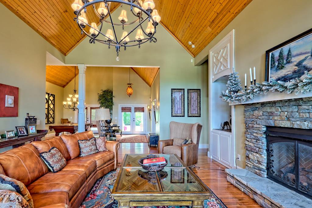 418832 Franklin Residential