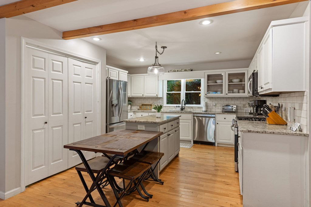 418849 Blue Ridge Residential