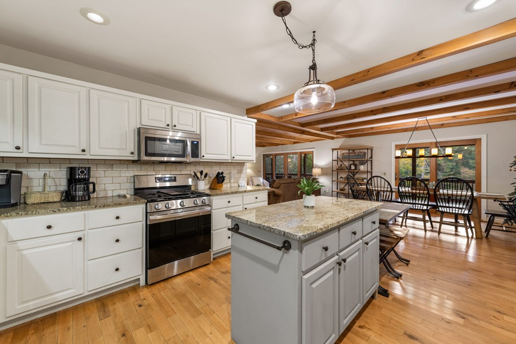 418849 Blue Ridge Residential