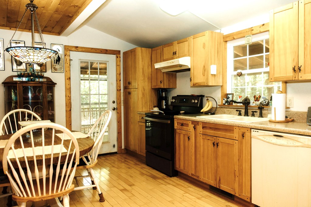 418853 Cleveland Residential