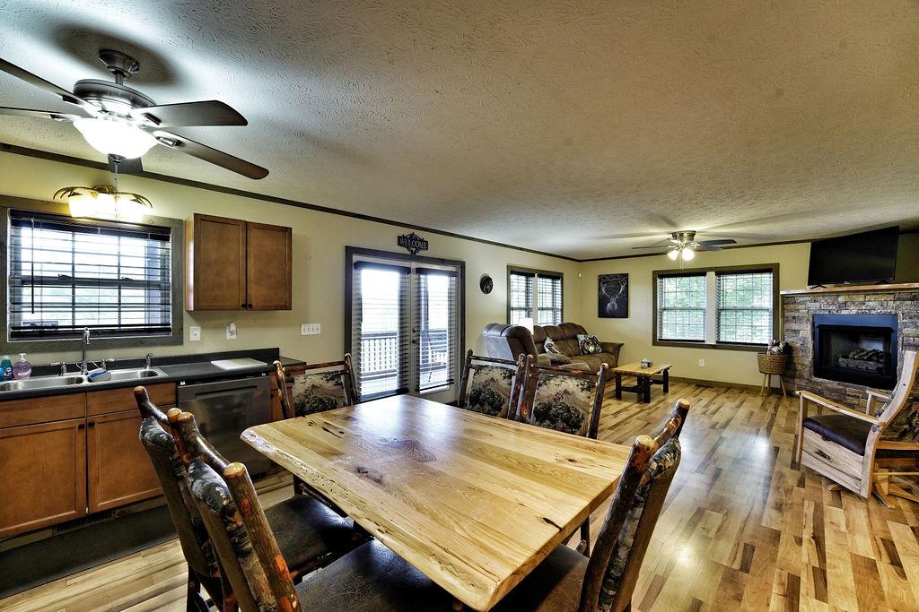418870 Mineral Bluff Residential