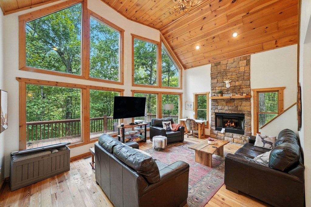 418871 Talking Rock Residential