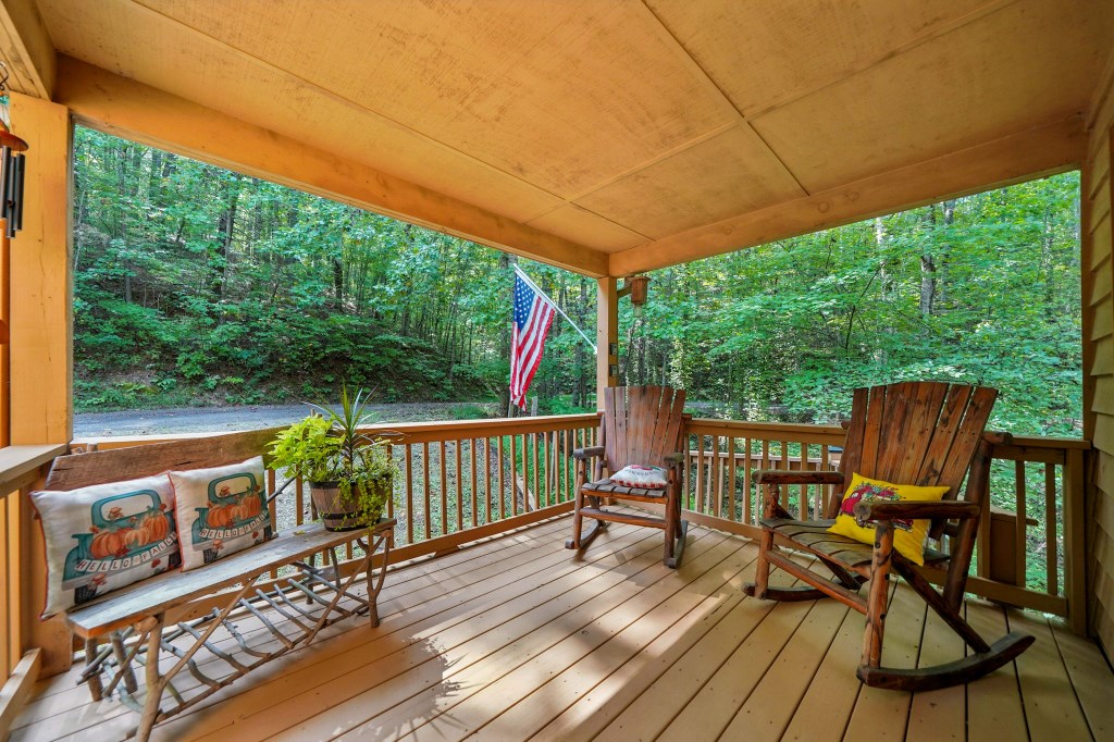 418871 Talking Rock Residential