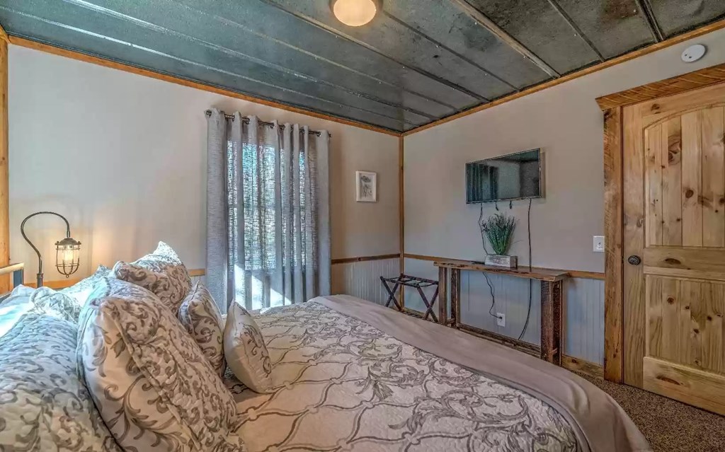 418873 Mineral Bluff Residential