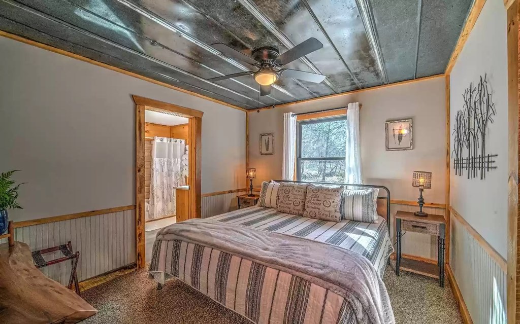 418873 Mineral Bluff Residential