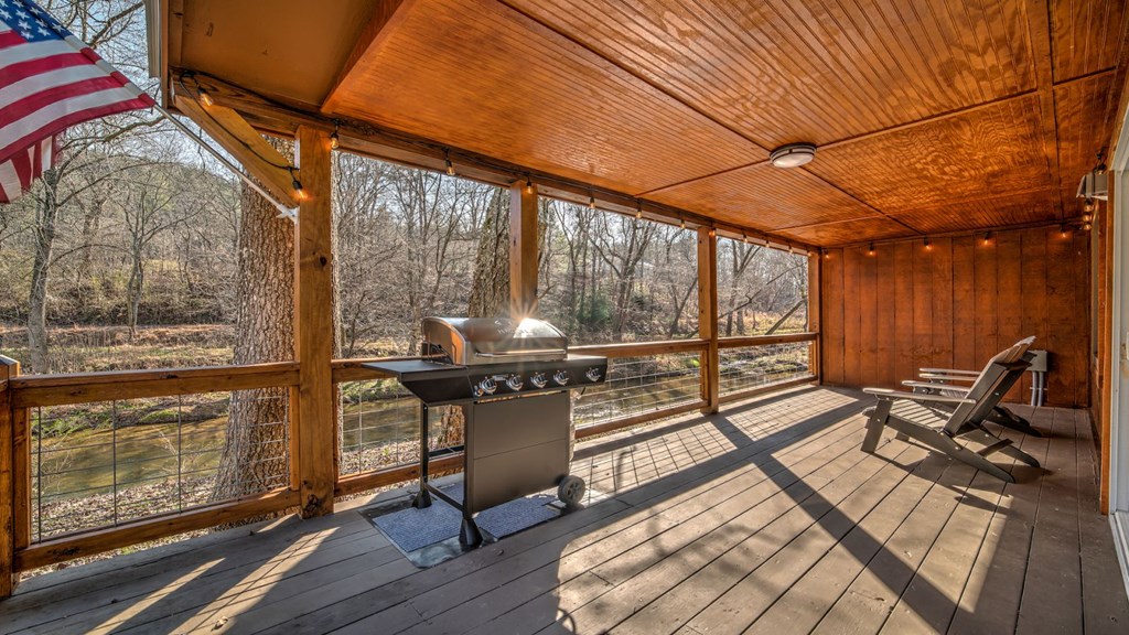 418873 Mineral Bluff Residential