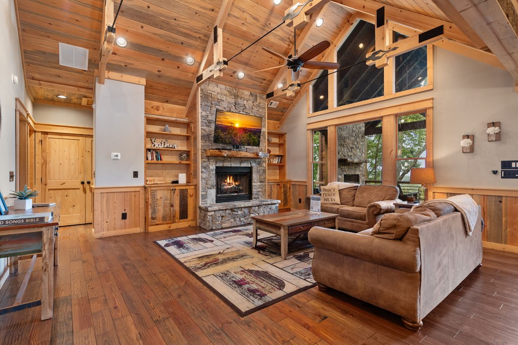 418884 Blue Ridge Residential