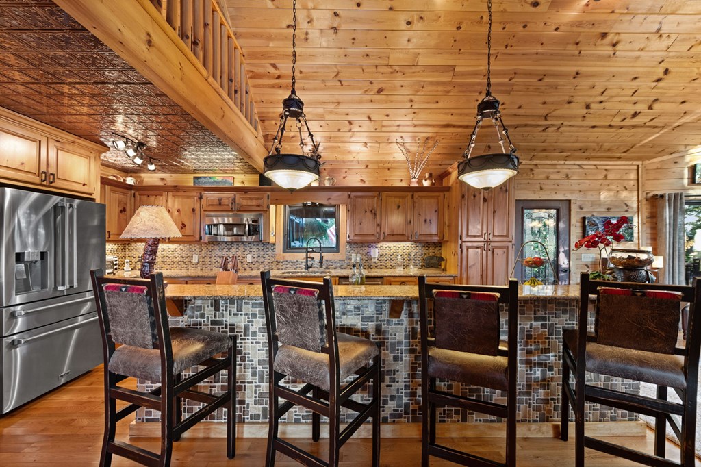 418901 Morganton Residential