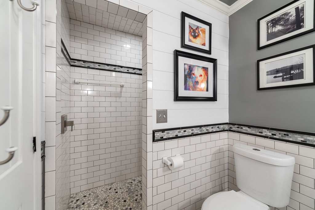 418901 Morganton Residential