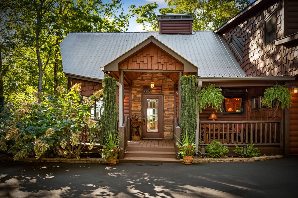 418901 Morganton Residential
