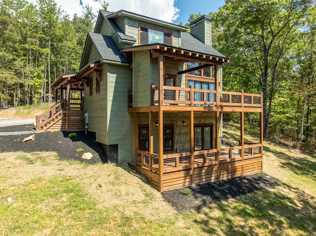 418904 Mineral Bluff Residential