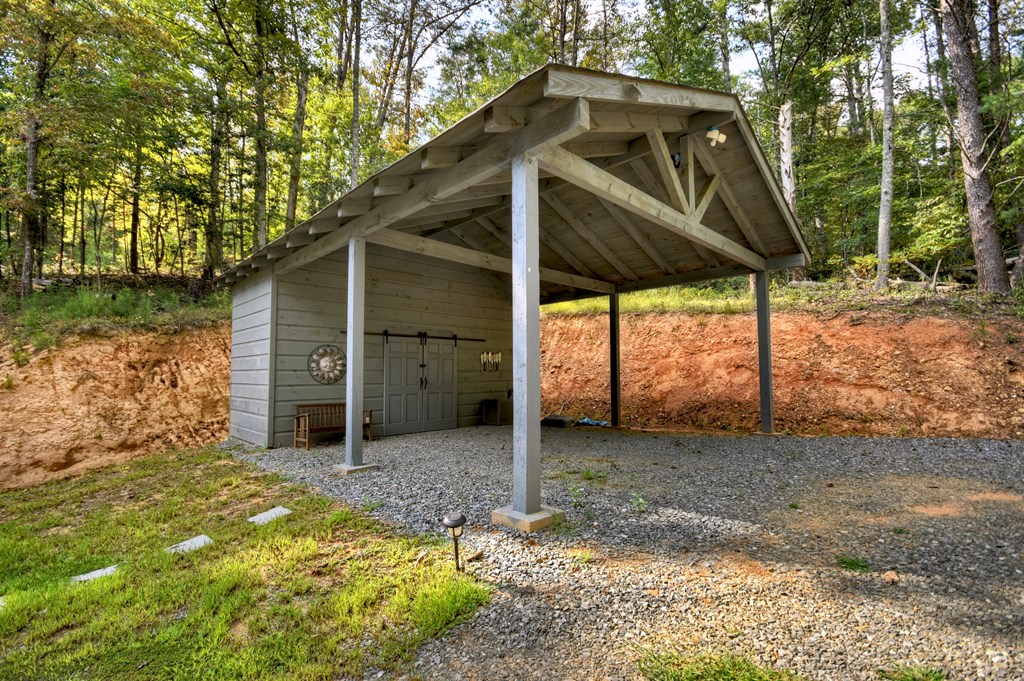 418905 McCaysville Residential