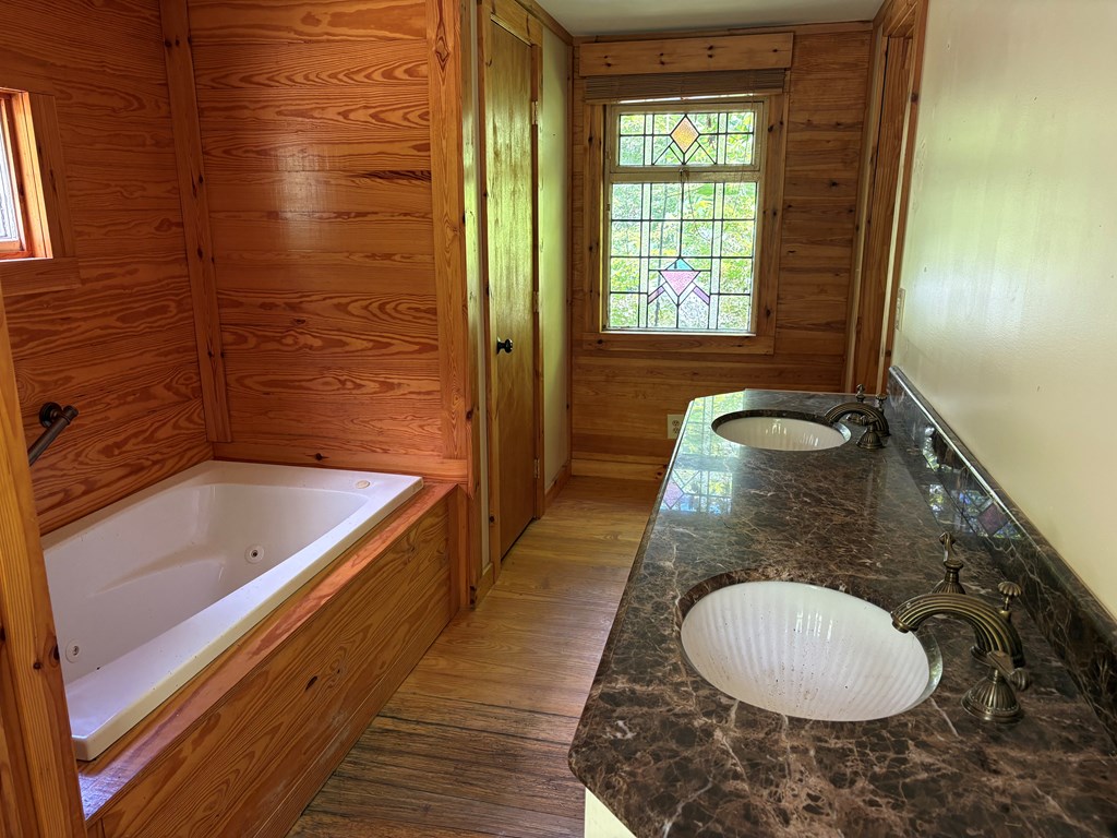 418907 Blairsville Residential