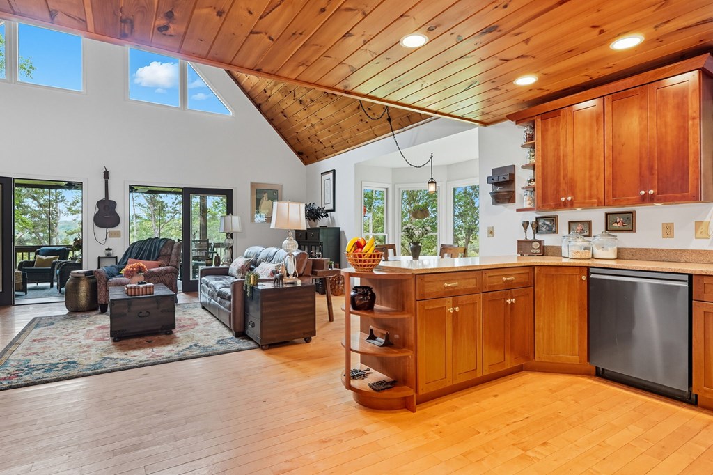 418921 Ellijay Residential