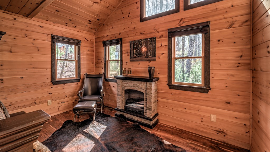 418924 Cherry Log Residential