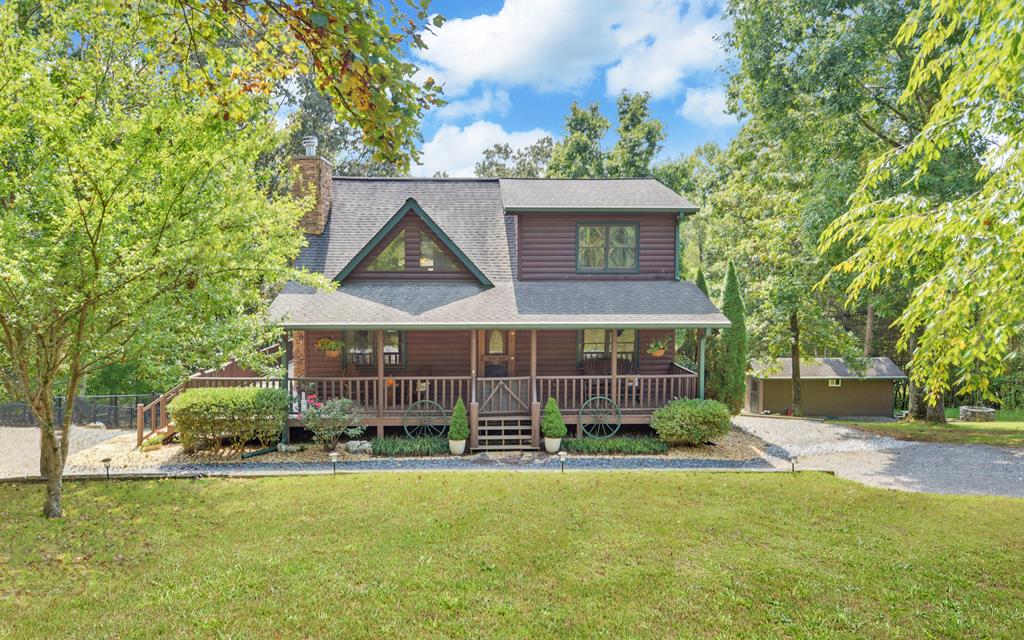 418929 Young Harris Residential