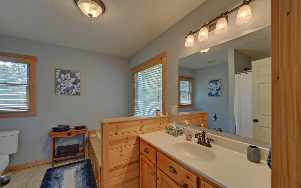 418929 Young Harris Residential