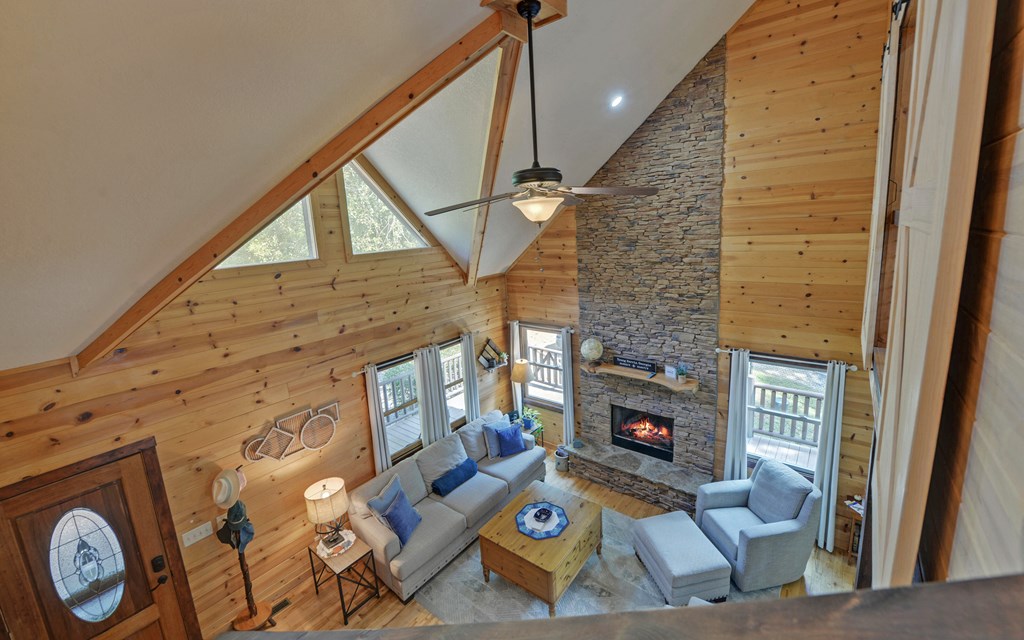 418929 Young Harris Residential