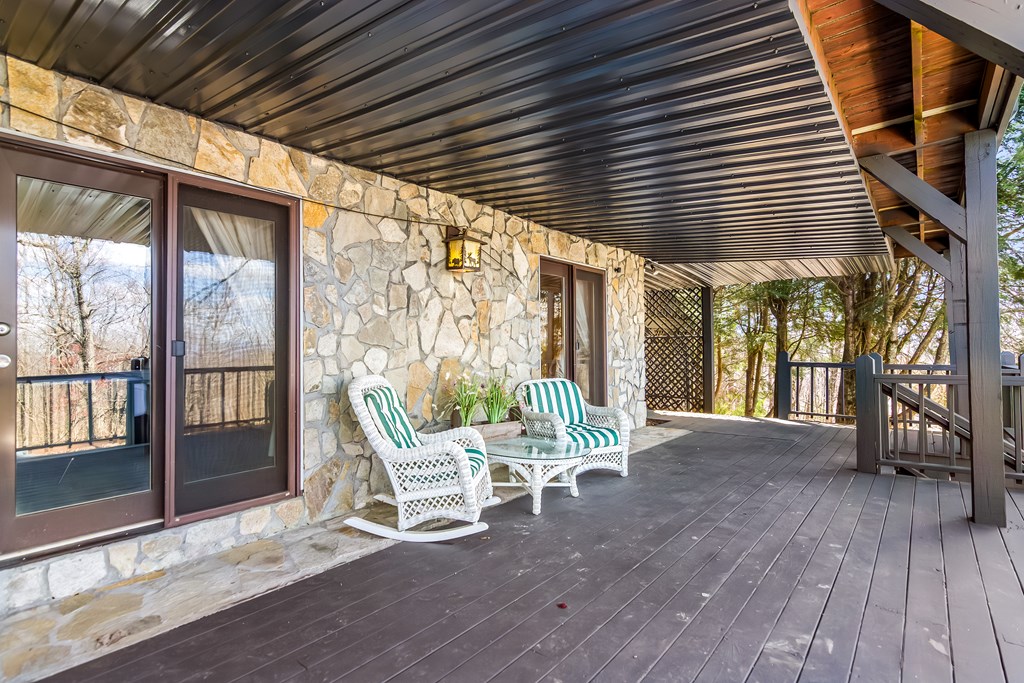 418945 Blue Ridge Residential