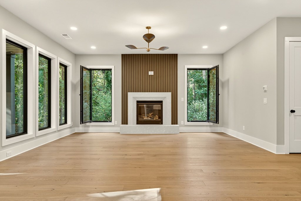 418948 Cumming Residential