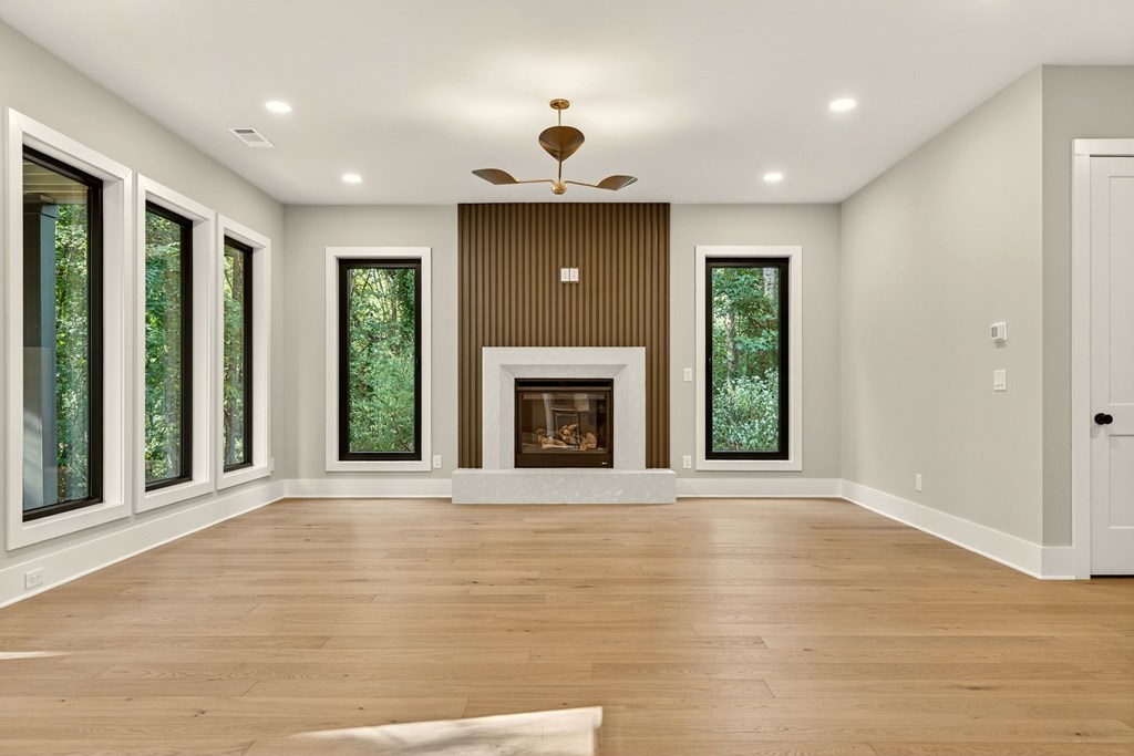 418948 Cumming Residential