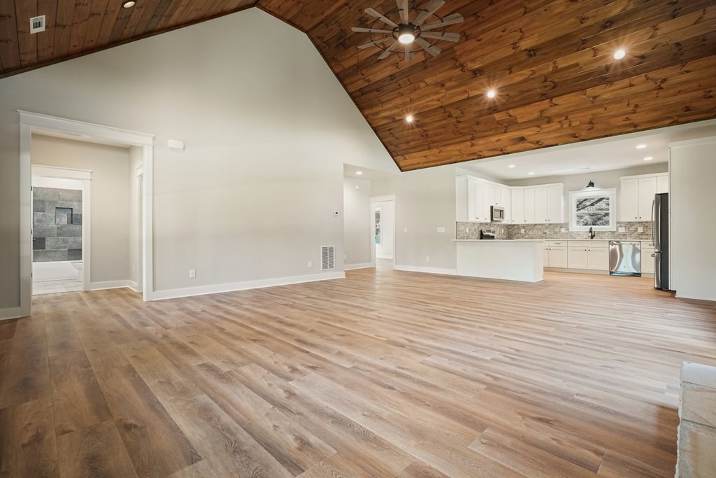 418953 Talking Rock Residential