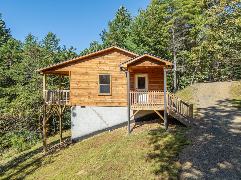 418956 Murphy Residential