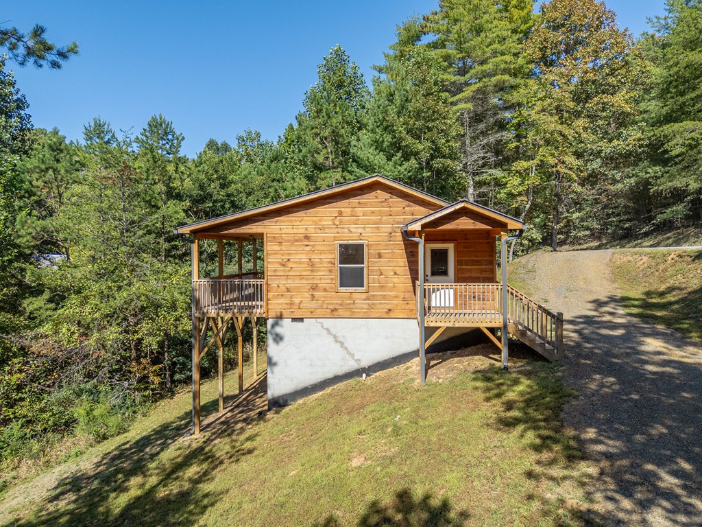 418956 Murphy Residential