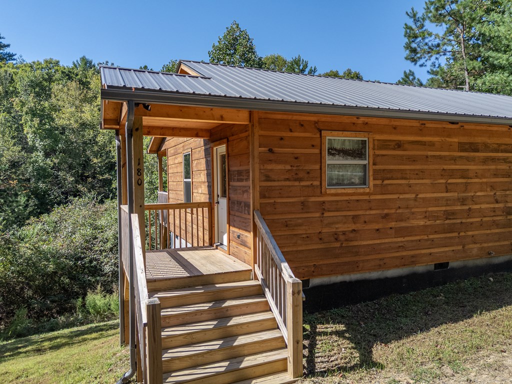 418956 Murphy Residential