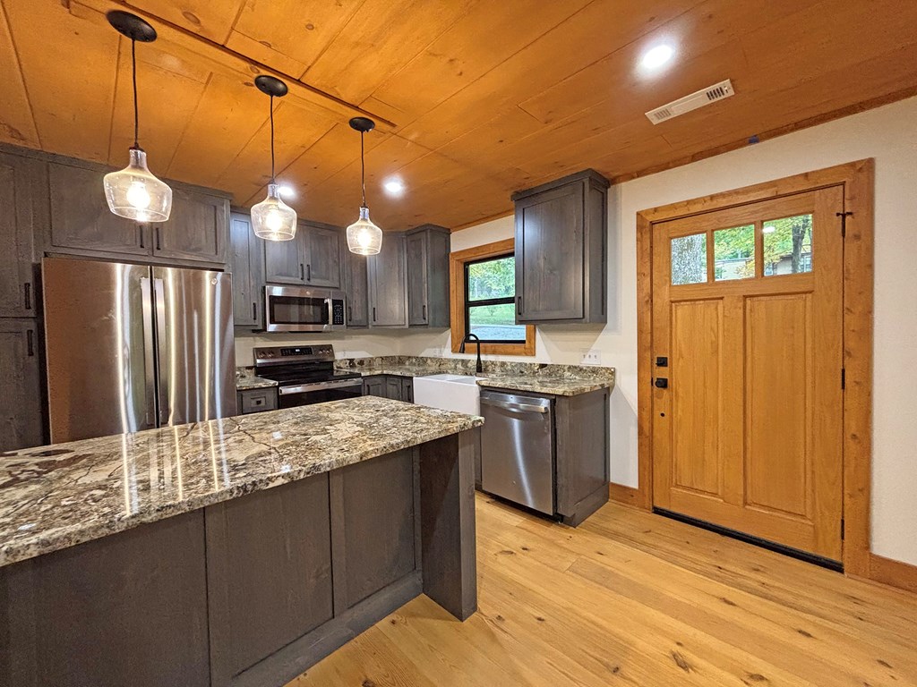 418960 Blairsville Residential