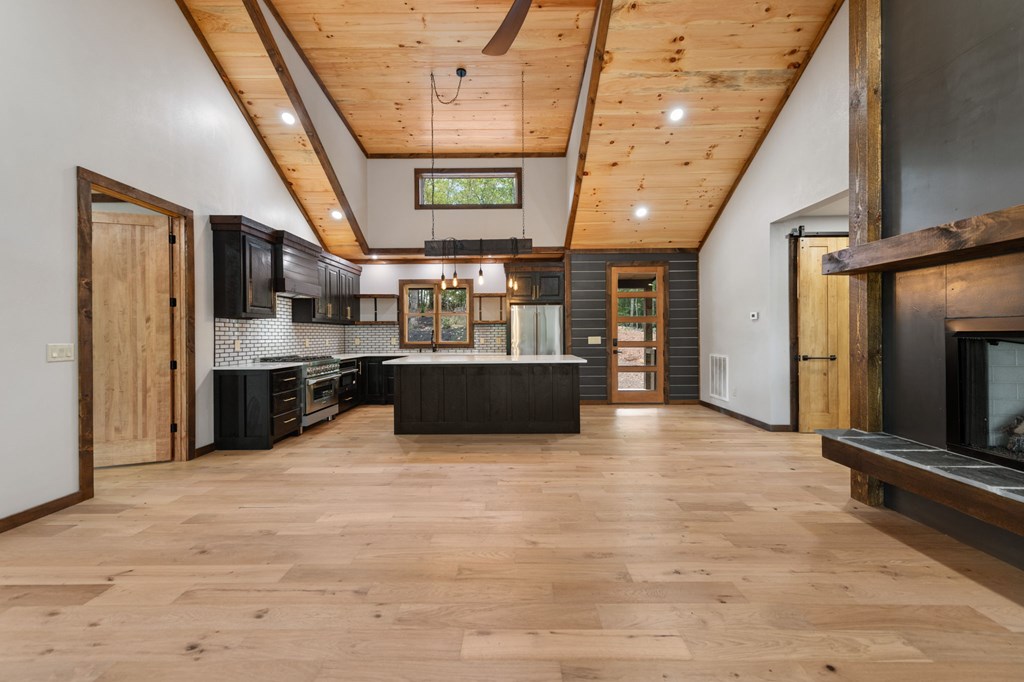 418961 McCaysville Residential