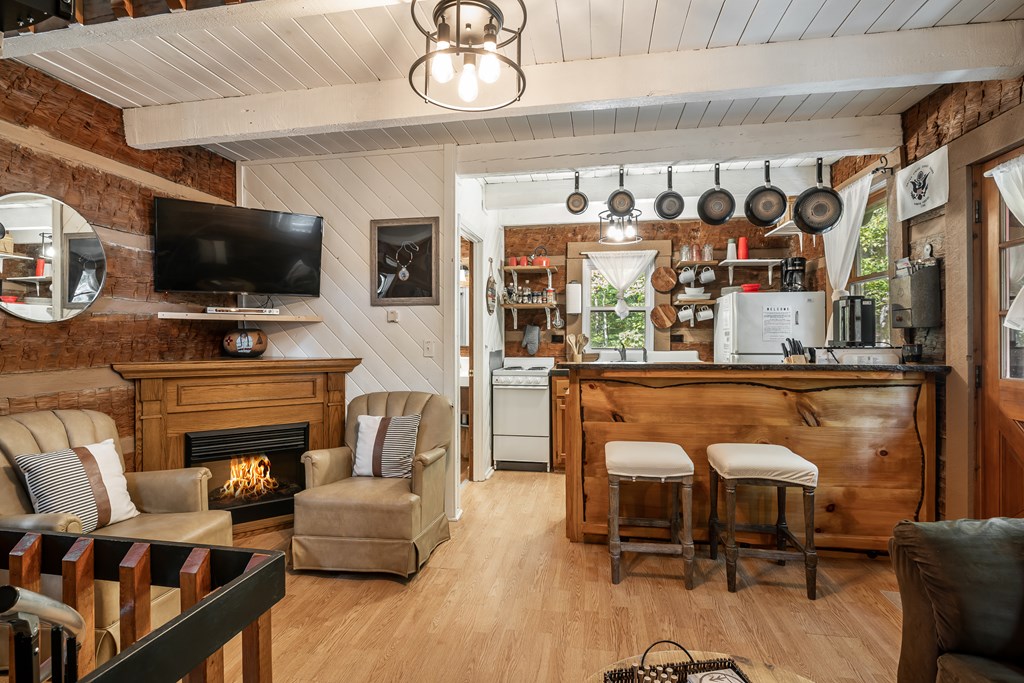 418962 Murphy Residential