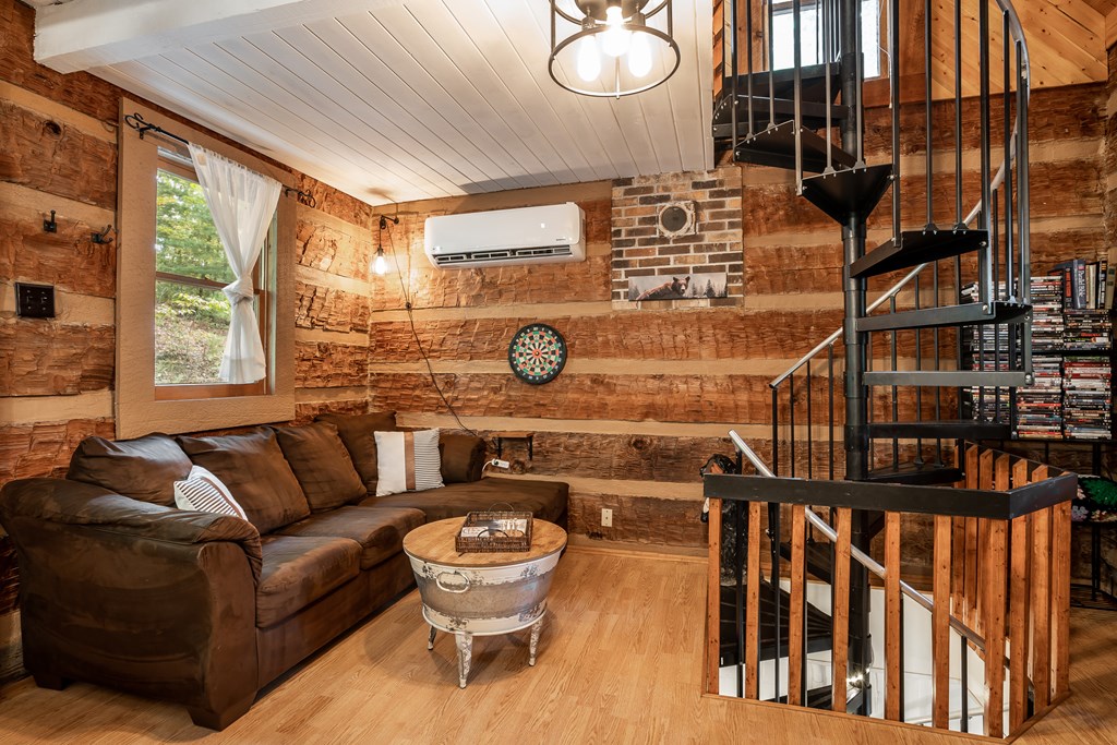 418962 Murphy Residential